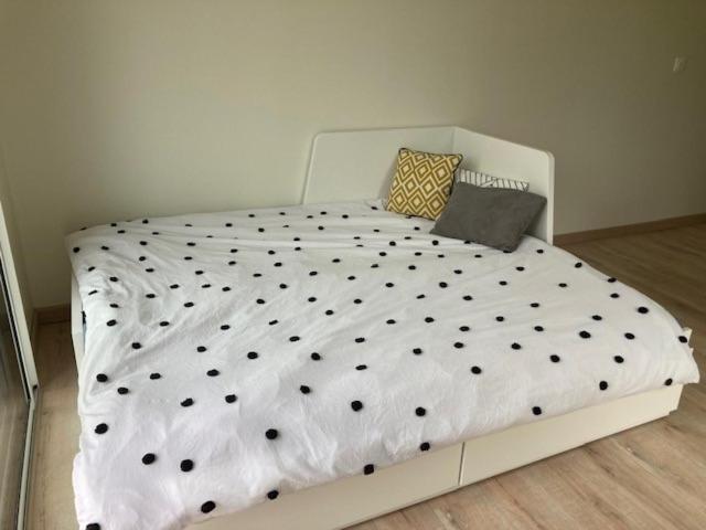 2 Personnes - Proche Circuit Holiday home